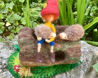 gnome with hedgehogs, Waldorf, gnome play mat, hollow log with gnome, stocking filler, pre school, nursery school, mini felted animals