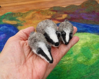 needle felted badger family, medium felt animals, play mat badgers, waldorf, collectible badgers, pre school, nursery school, kindergarten