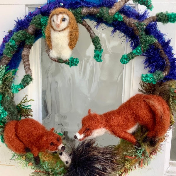 Rustic wreath, Needle felted Fox and fox cubs meet an owl and friendly hedgehog, Autumn Fall hand felted  Nature wreath, door or wall wreath