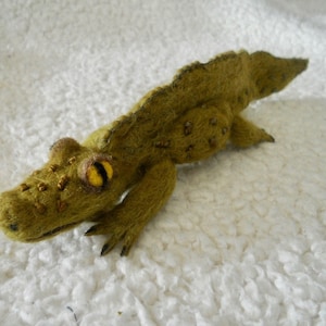 Needle felted crocodile, hand felted crocodile, felted lizard, dragon lizard,  Waldorf play, add to play mat, nature table,