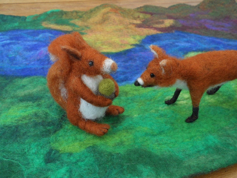 needle felted red squirrel, medium felt animals, play mat squirrel, waldorf, collectible squirrel, pre school, nursery school, kindergarten image 5