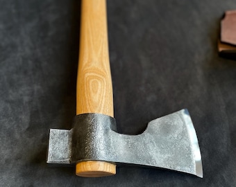 Custom Knives, Axes, Machetes: Handmade to Order