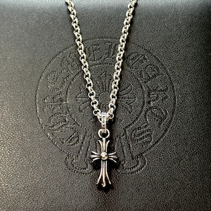 Ch gothic style y2k .925 Mini Kreuz Halskette Chrom Kettenanhänger 50cm für Männer und Frauen unisex a3