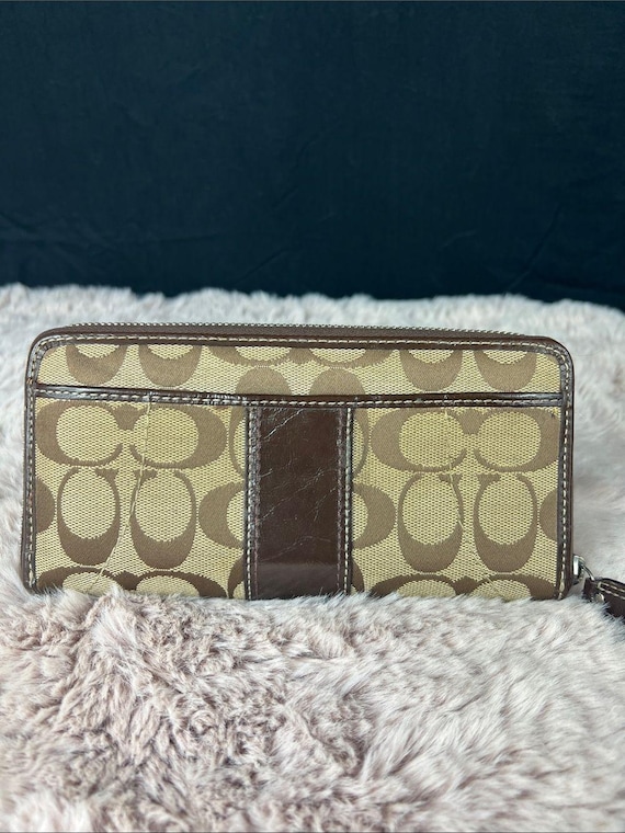 Coach Vintage Soho Signature Jacquard Buckle Zip Around Wallet