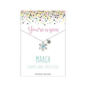Collar con piedra de nacimiento para niñas pequeñas, regalo de cumpleaños para niñas de marzo, collar con inicial personalizado con piedra de nacimiento de flor y tarjeta You're a Gem