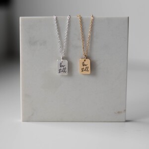 Be Still Psalms 46:10 hanger ketting, christelijk geloof cadeau voor vrouwen, religieuze bijbelvers sieraden, wees stil en weet dat ik God ben afbeelding 4