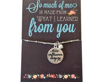 Lehrer Halskette Geschenk - Love Influence Inspire handgestempelte Halskette - silberfarbener 18mm Anhänger - wahlweise mit Zitat oder in silberner Geschenkbox