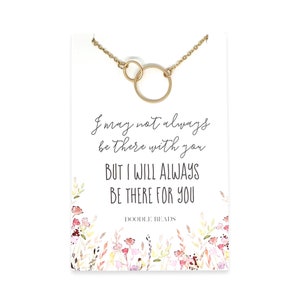 Cadeau voor dochter van moeder op trouwdag, verhuizen naar universiteitscadeau, afstuderen, sierlijke in elkaar grijpende cirkelringketting en kaart voor haar,