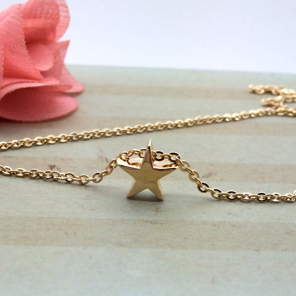 tiny gold or silver star necklace, minimalist necklace star, dainty silver or gold star necklace. simple everyday necklace, layering