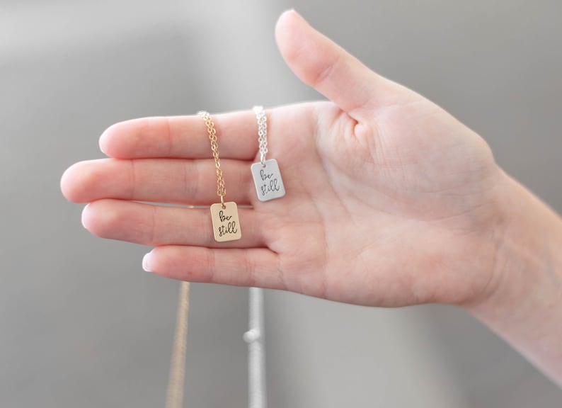 Be Still Psalms 46:10 hanger ketting, christelijk geloof cadeau voor vrouwen, religieuze bijbelvers sieraden, wees stil en weet dat ik God ben afbeelding 3