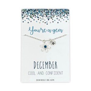 Verjaardagscadeau kleine meisjes gepersonaliseerd, verjaardagscadeau december jonge meisjes, geboortesteenketting met zirkoon en bloemenketting met initiaal en kaart