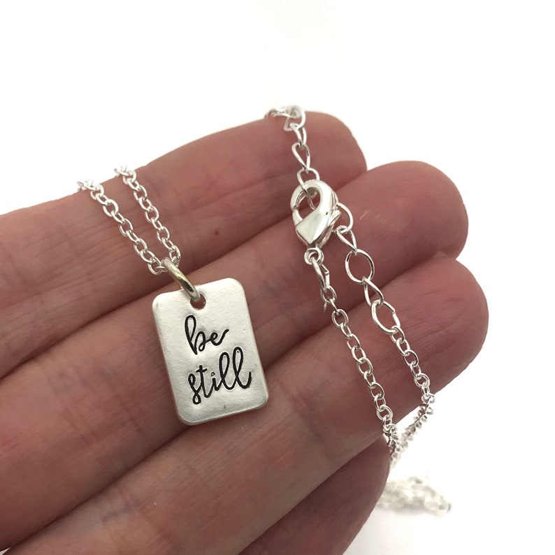 Be Still Psalms 46:10 hanger ketting, christelijk geloof cadeau voor vrouwen, religieuze bijbelvers sieraden, wees stil en weet dat ik God ben afbeelding 5