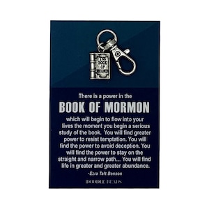 Komm folge mir 2020, Buch Mormon Charm Reißverschlussanhänger oder Schlüsselanhänger, Komm folge mir nach, Ezra Taft Benson, Zitatkarte Des Hellsehers Versprechen, LDS Geschenk