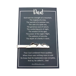 Pince à cravate montagne avec poème pour papa - Cadeau de fête des pères ou d'anniversaire pour papa, grand-père ou beau-père - Cadeau pour homme avec carte de citation en hommage