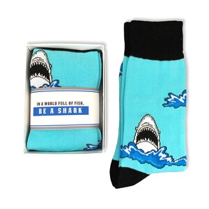 Motivierende Geschenke für Männer, lustige Direktvertriebsgeschenke, Mitarbeitergeschenke, New Job Gift Teamführung, Haifischzitatkarte & Haifischsocken