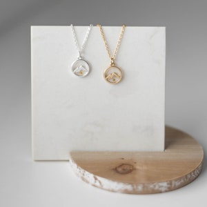 Silber oder Gold Senfkorn Berghalskette, Glaube verschiebt Berge, Geschenk für Frauen, Bergkette mit Senfkorn, Glaube Schmuck