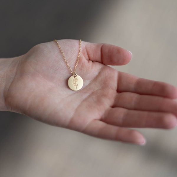 Stamped Flower Disc Necklace in Silver or Gold, Thoughtful Jewelry Gift for Her, Dainty Rose Flower Pendant, Anniversary gift for wife