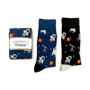 Leuke lerarencadeaus voor mannen, beste leraar in het heelal, ruimtemelkwegsokken voor hem, wetenschapsleraar, bedankt, waardering, verjaardag