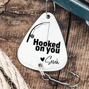 Personalized Fishing Lure Gift Hooked On You Fishing Lure Boyfriend Gift Anniversary Gift Men&#39;s Gift Birthday Gift Personalized Name for Him