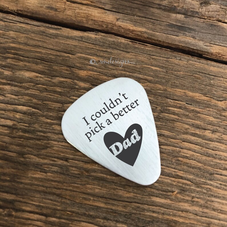 I Couldn’t Pick A Better Dad Guitar Pick Wooden Keyring Gift For Musical Dad