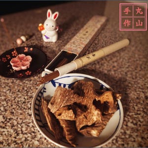 Handmade Vietnamese Jinko Incense – Natural Meditation Aroma