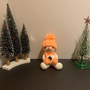 Adorable Crochet Snowman w/Removable Hat