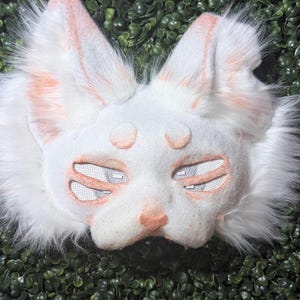 angel kitty (Read Desc)