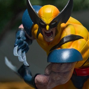 X-Men - Wolverine Statue | 16k 3D Print Resolution | Unpainted