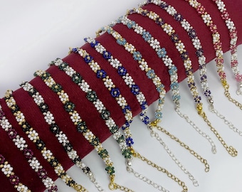 Beaded Flower Bracelets, Daisy Bracelet, Floral Bracelet, Aesthetic Bracelet, Silver Bracelet, Gold Bracelet, Rainbow Bracelet, Multicolour