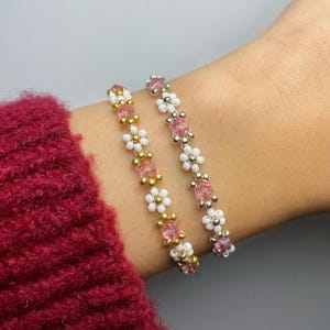 Pink Crystal Beaded Flower Bracelet, Daisy Bracelet, Handmade Bracelet, Flower Bracelet, Gold Bracelet, Silver Bracelet, Gift for Her