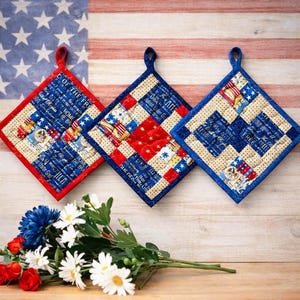 Americana Quilted Pot Holders | Potholders for the 4th | Red White Blue Kitchen Decor (8 x 8)