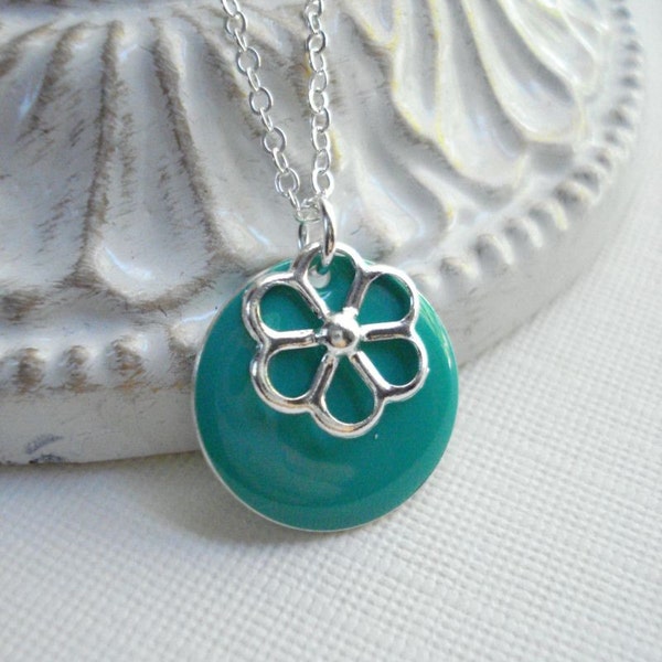 Turquoise Coin Necklace and Silver Flower, Flower Necklace, Minimalist Jewelry, Everyday Jewelry, Turquoise Pendant, Gift For Under 25