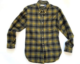 Vintage 60s Pendleton Wool Forest Green Earthtone Plaid Button 