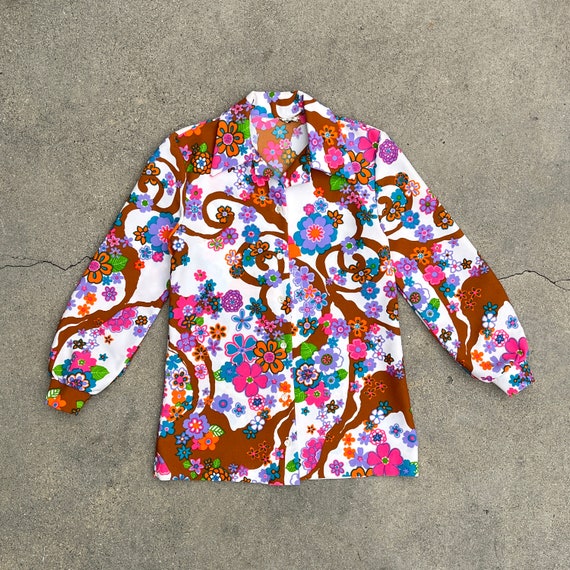 psychedelic flower shirt with - Gem