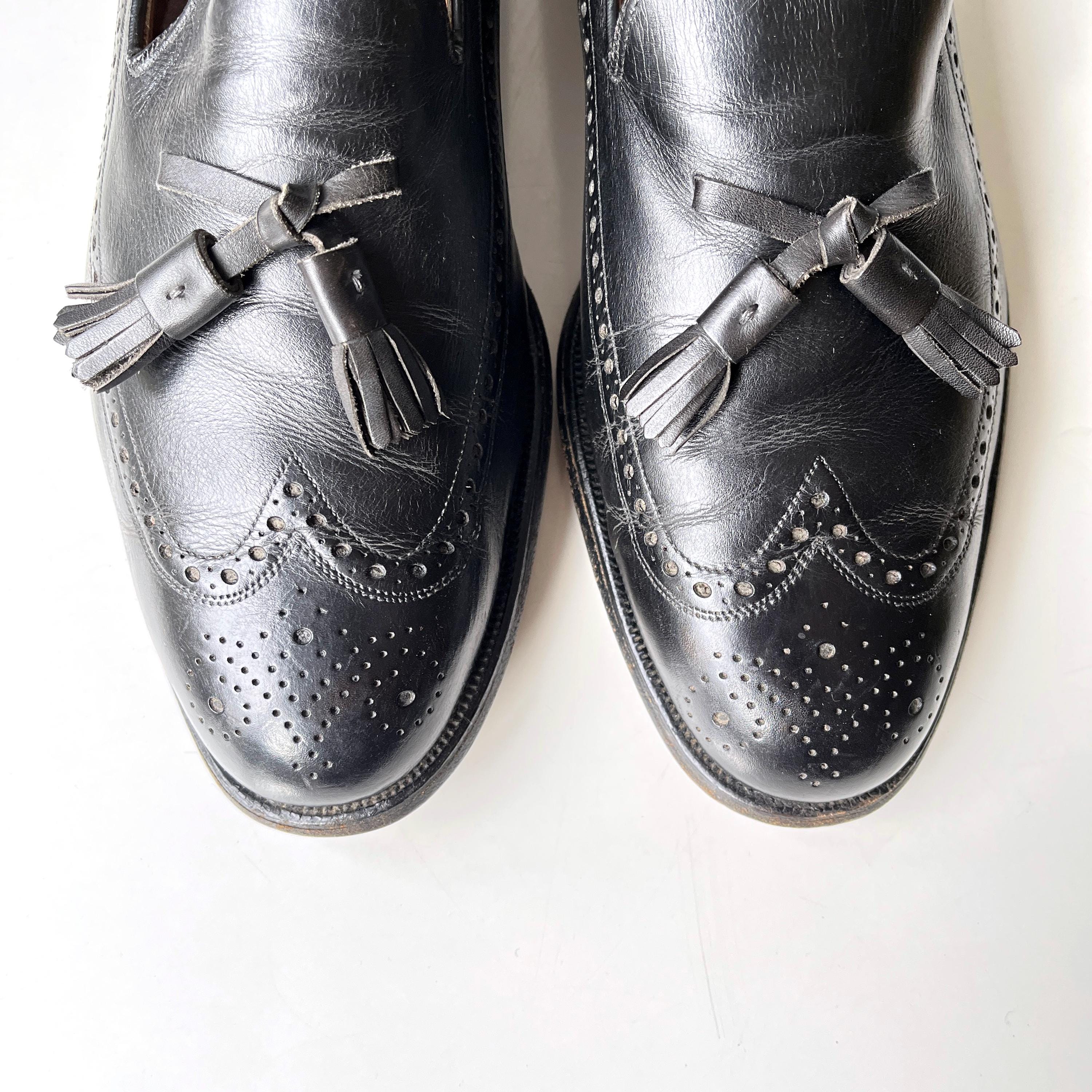 Vintage Johnston & Murphy Aristocraft Black Wingtip Tassel Loafers Brogues 9.5 Johnston Murphy Aristocraft Black Leather Wingtip Brogue  main image 3