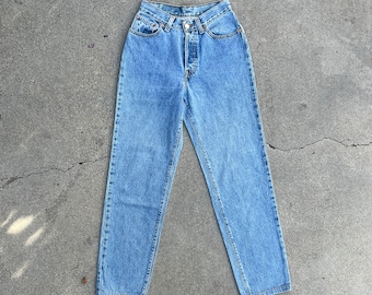 Vintage 90s Red Tab Levi's. 25" Waist. Made in USA.