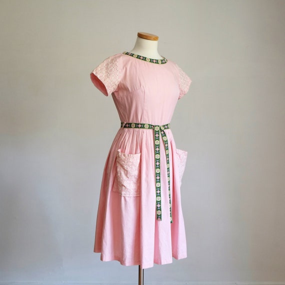 Vintage 1950s Pink Embroidered Cotton Fit & Flare… - image 5