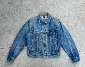 Vintage 70s Lee Riders Denim Jacket. Size 40R