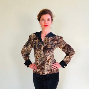 Vintage sidenblus leopardmönster Lillie Rubin brun svart kant krage och manschetter