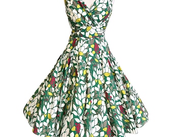 Vintage Cotton Dress Floral Print Full Circle Skirt with Pockets Summer Dress Novelty Print | Small