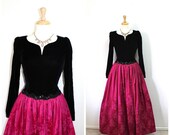 Fabulous 1980s Dress Black Velvet Fuchsia Brocade skirt Sweetheart Sequin Scott McClintock Gunne Sex design Evening Prom Maxi dress