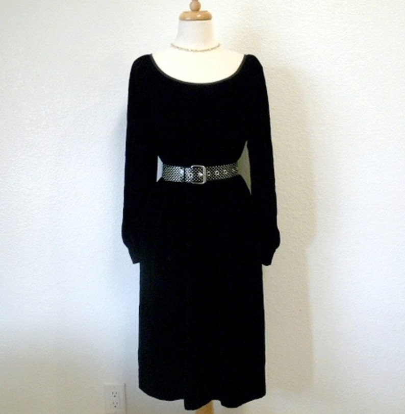 Vintage 1980s Velvet Black Dress Hidden Pocket Albert Nipon Party Formal dress Small / Medium image 1