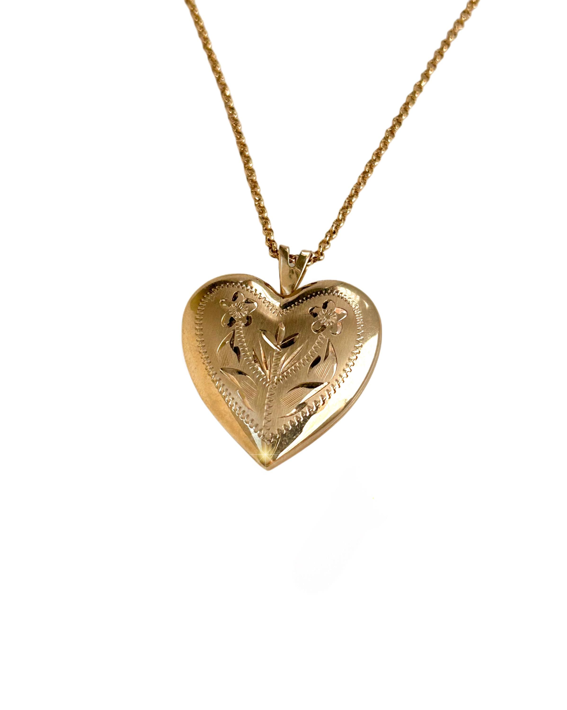 Vintage 1950s Heart Locket 14k Gold Hand Engraved Flower Photo frames Art Deco PPC Locket Necklace