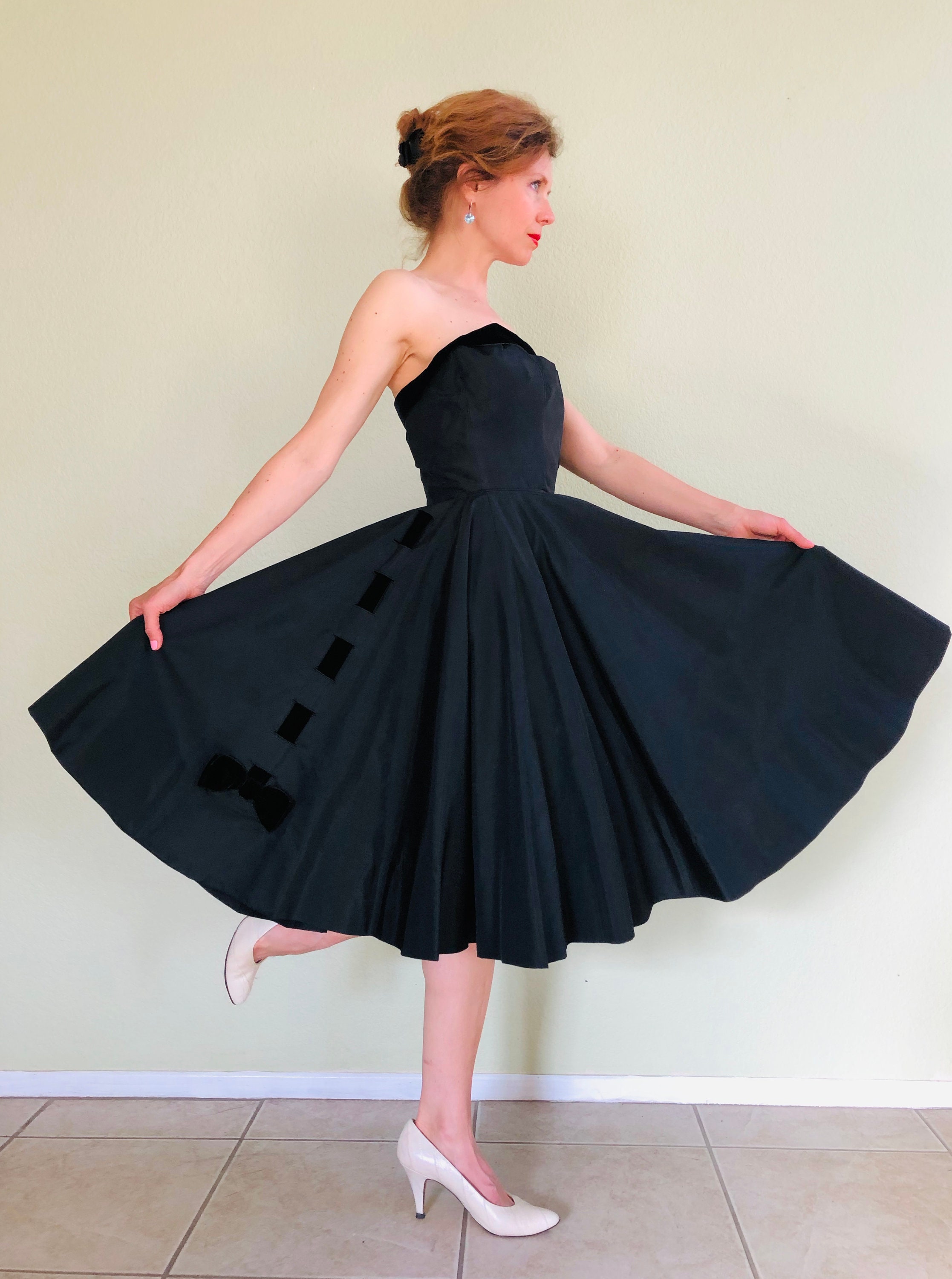 1950s Dress Black Taffeta Strapless Full Skirt Velvet Bow | Etsy