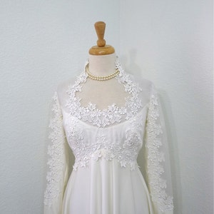 Spectacular 1960s William Cahill Wedding Dress Empire Sweetheart Lace with Small Train/ Small image 4