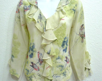 Blusa de seda vintage con estampado de pájaros, volantes delanteros, blusa con cuentas, cuello en V / pequeña