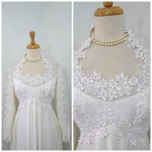 Spectacular 1960s William Cahill Wedding Dress Empire Sweetheart Lace with Small Train/ Small image 2