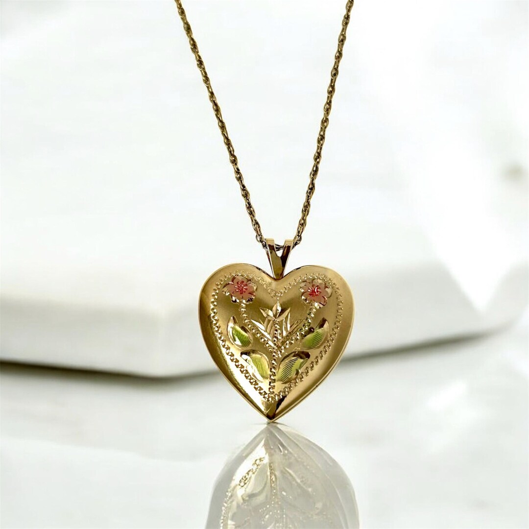 Heart Locket Patterns Fabulous Vintage 1950s Heart Lockets 14K Gold Hand Engraved Floral PPC ...