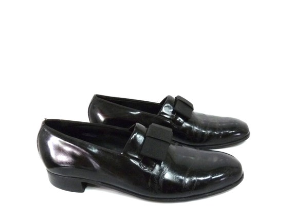 patent leather loafers with bow