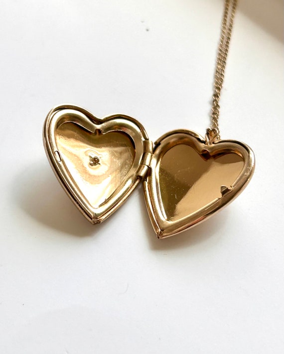 Vintage 1950s Heart Locket 14k Gold TK Hand Engra… - image 5